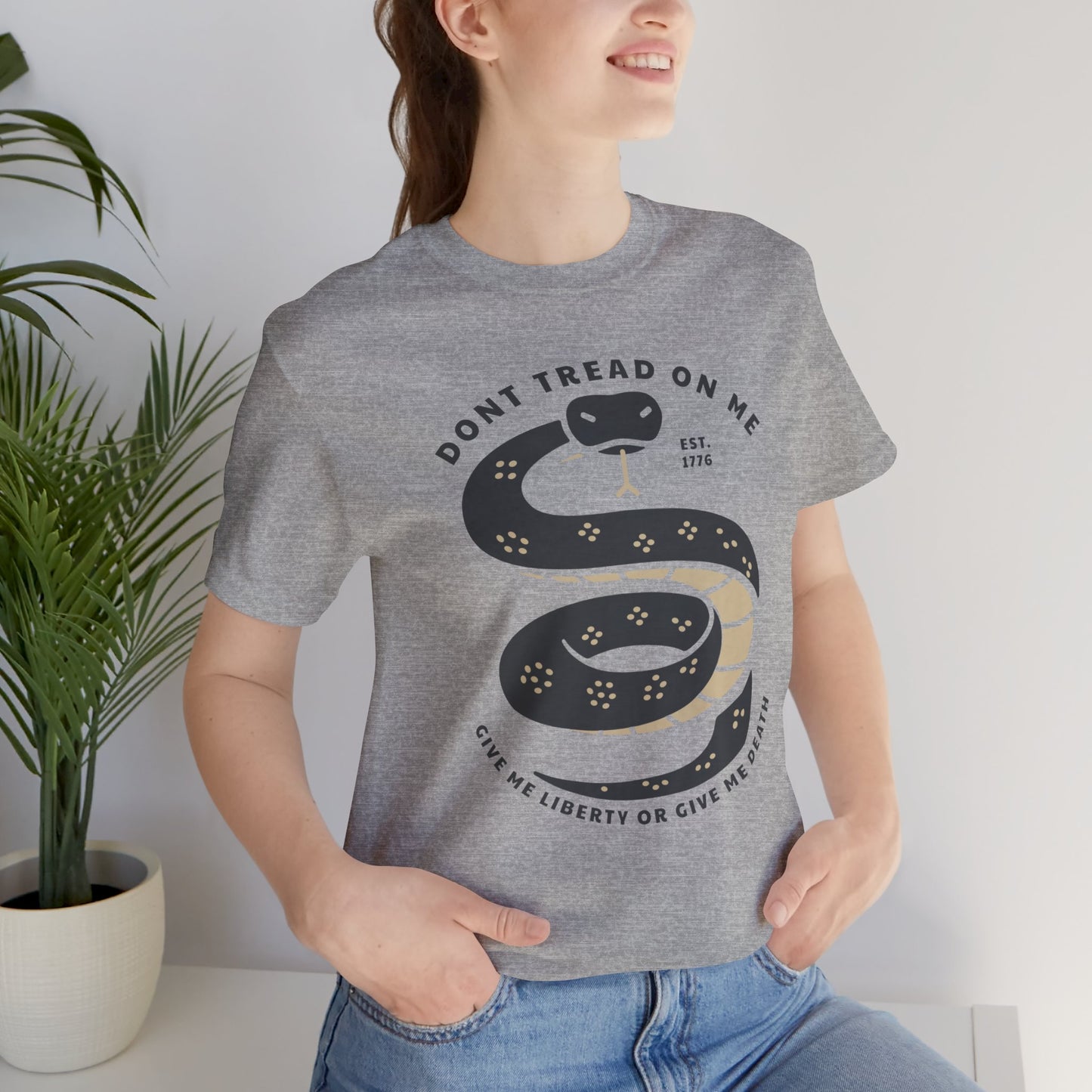 T-shirt, Don't Tread On Me, tshirt, Snake, Trump, 2024, MAGA, POTUS, America, Vote, Politics, Political, Usa, Freedom, Liberty, Unisex Tee